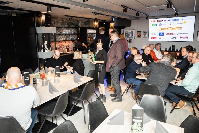 Nokia Arenan JetSetClubi on jo Hakametsän hallista tuttu konsepti, mutta modernein maustein.