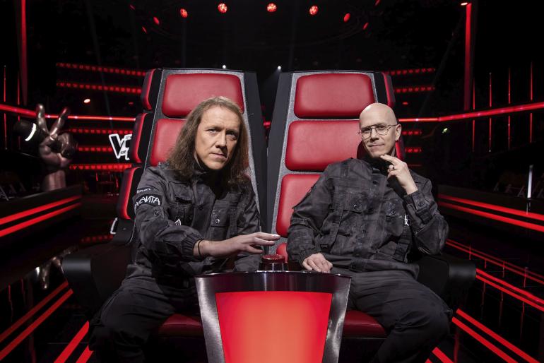 Sipe ja Toni muodotavat tutun tutkaparin The Voice of Finlandin tähtituomareina.