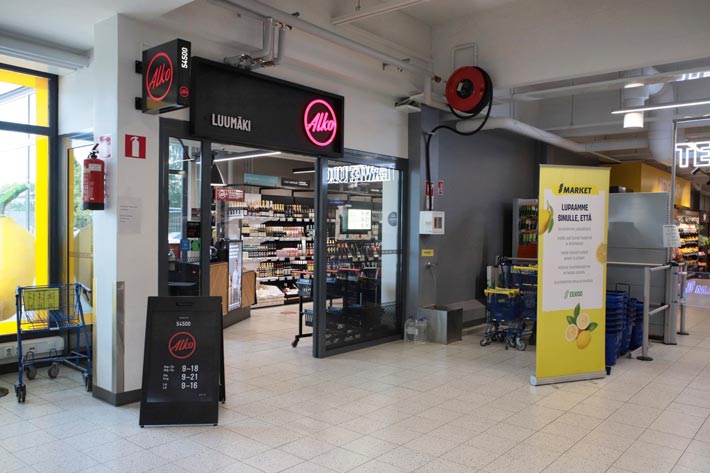 Tämä eteläkarjalainen Taavetin Alko sai toimia näyttämönä, kun lainsäätäjä kohtasi säännöt.