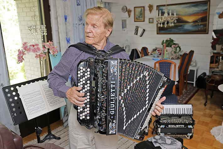 Veikko Ahvenainen