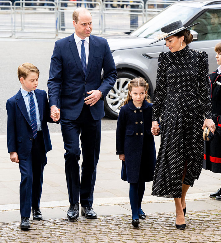 Cambridgen herttuapari William ja Catherine sekä prinssi George ja prinsessa Charlotte