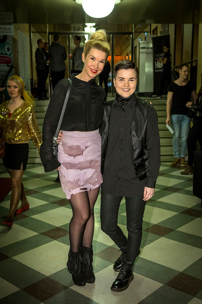 Tuija Pehkonen ja Laura Haimila