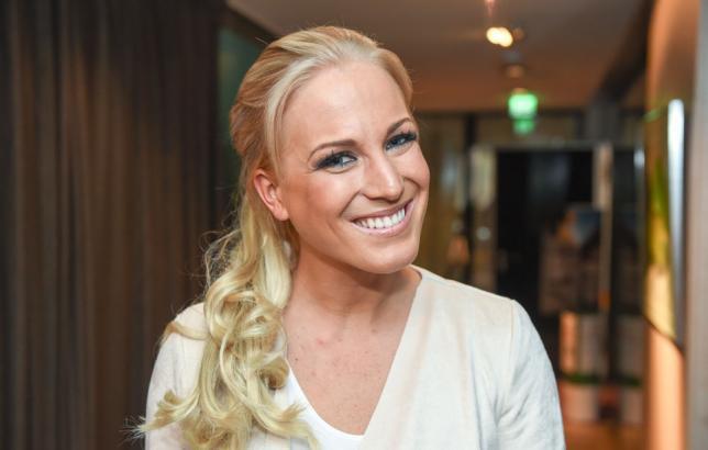 Nanna Karalahti Fitnesspäiväkirjat-ohjelman pressitilaisuudessa.