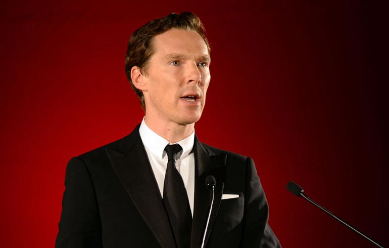 Benedict Cumberbatch puhumassa