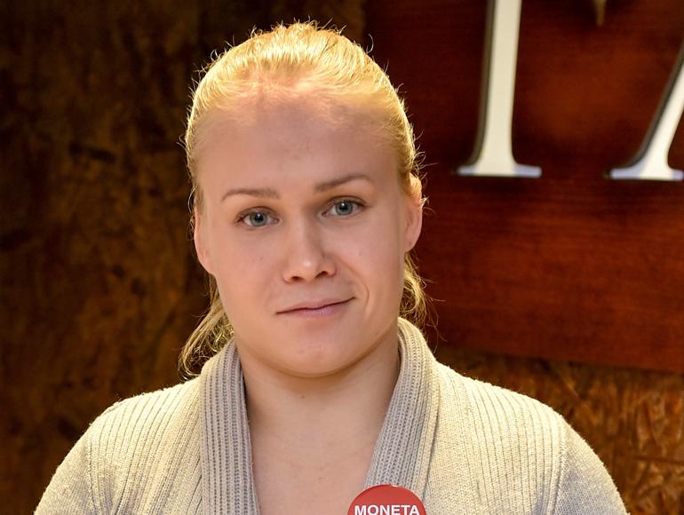 Painijatähti Petra Olli rakastui varattuun perheenisään ikäeroa 25