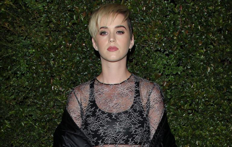 Katty Perry suku puoli video