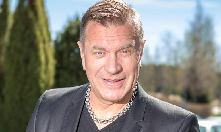 Tauski kerskailee ryhtyneensä levy-yhtiöpomoksi.