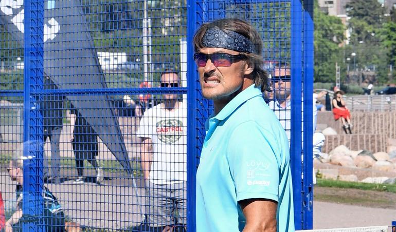 Teemu Selänne menetti hermonsa testatessaan uutuuslaji padelia.