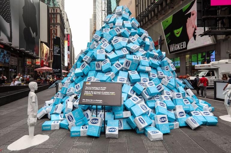 Times Squarelle kohosi sokerivuori.