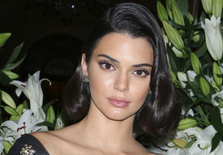 Kendalla Jenner on siskoaan pidempi.