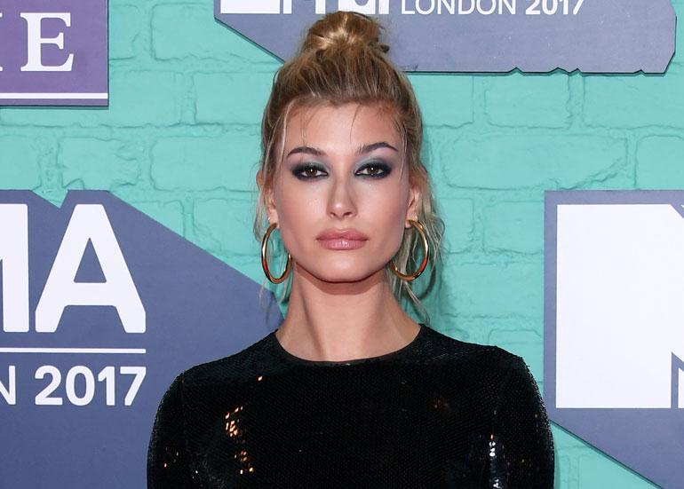 hailey baldwin thumb