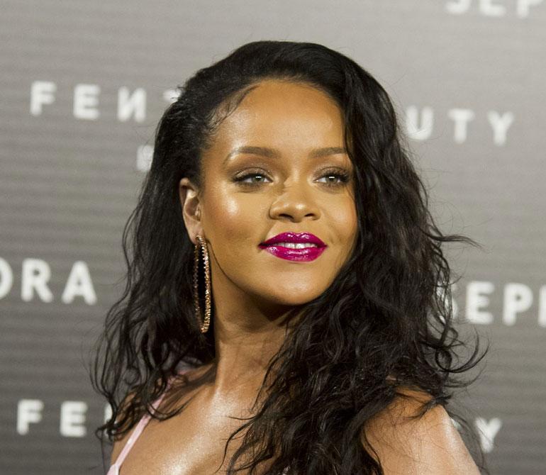 Rihanna porno kuvia