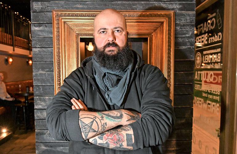 Nadi Hammouda on monen julkkiksen luottokuvaaja.