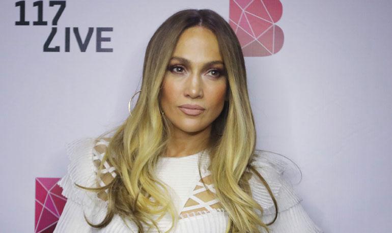 JENNIFER LOPEZ