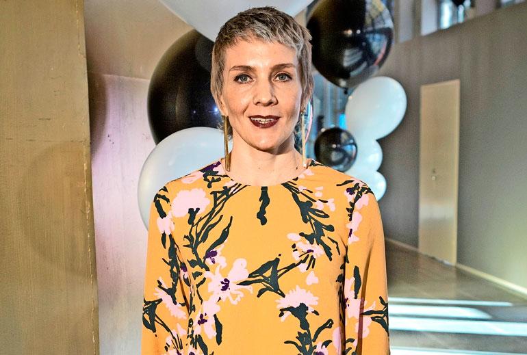 Maria Veitola riitelee rakennusfirman kanssa.