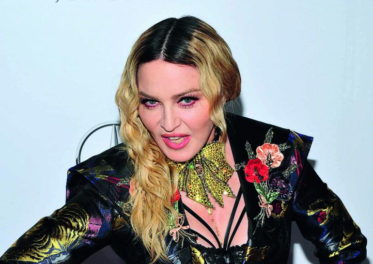 Madonna on ahkera somettaja.