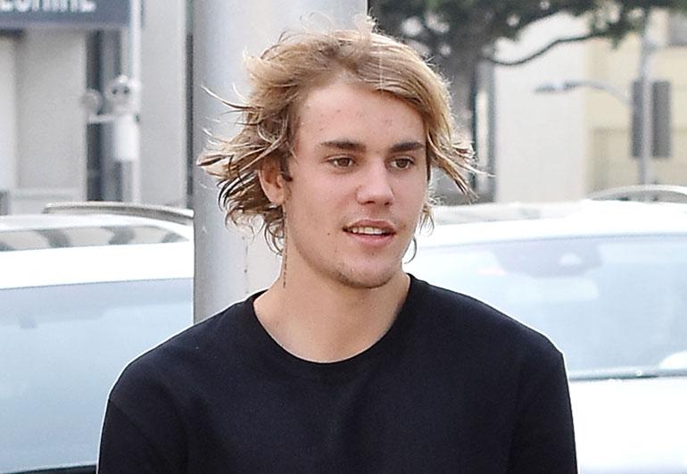 Justin Bieberillä oli mälli housussa.
