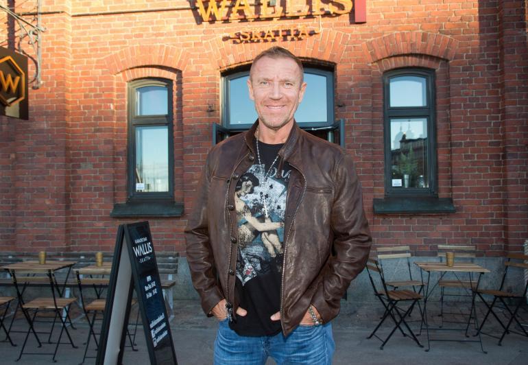 Renny Harlin