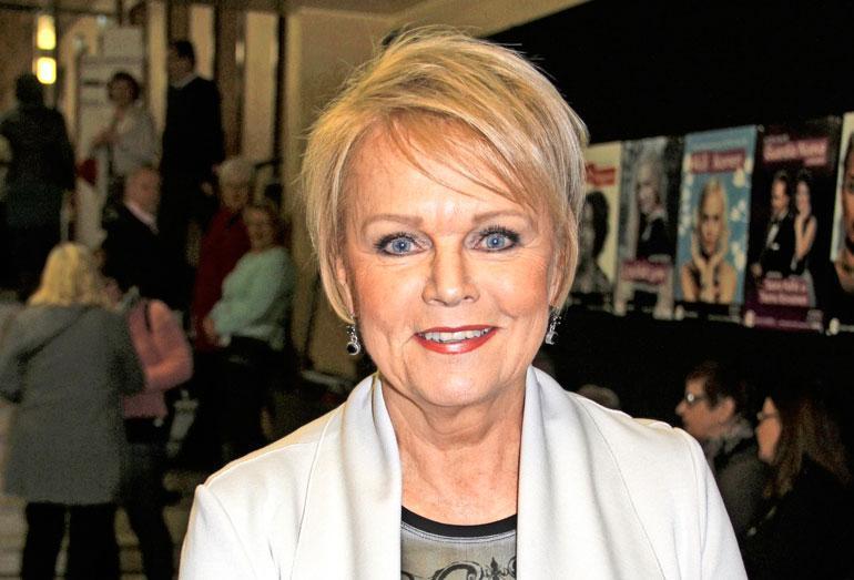 Katri Helena