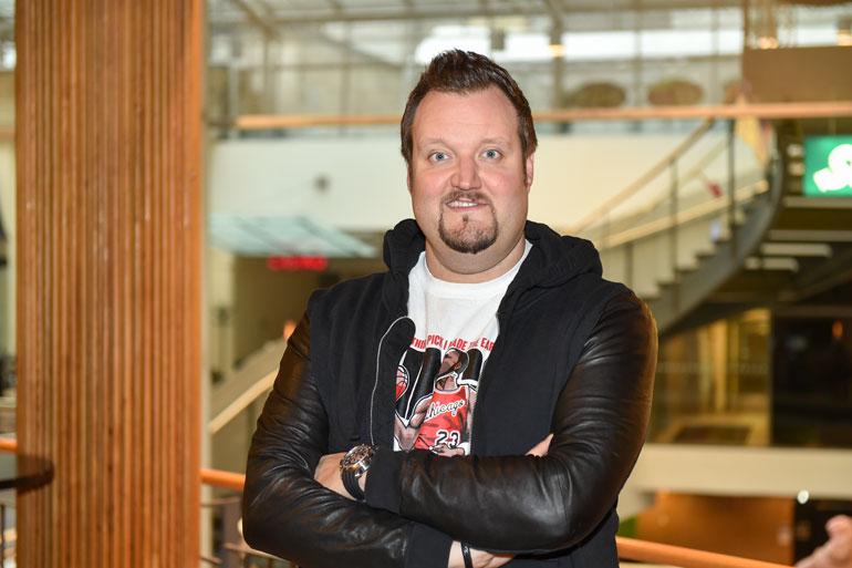 Sami Hedbergillä on monta rautaa tulessa.
