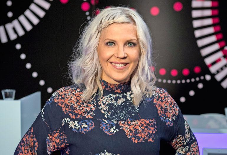 Vappu Pimiällä ja muilla matkustajilla on eri näkemys lentokentän tapahtumista.