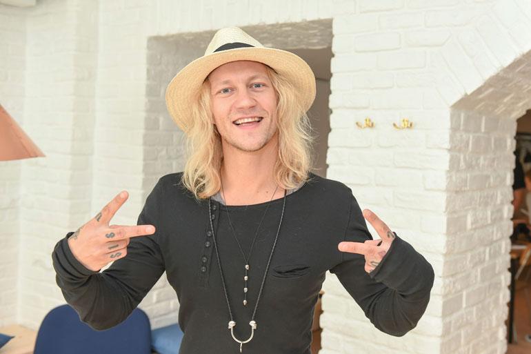 Jukka Hilden toi rakkaansa Suomeen.
