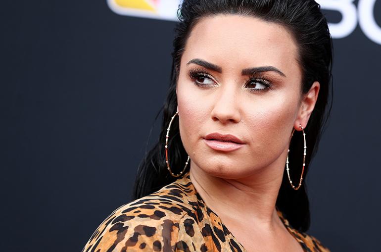 demi lovato thumbnail