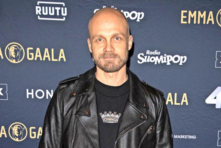 Juha Tapio jää keikkatauolle.