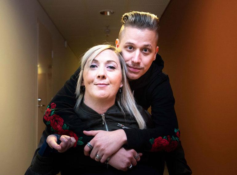 Johanna ja Jani löysivät toisensa Tinderistä.
