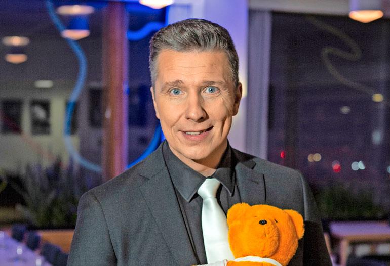 Janne Tulkki elää avoliitossa.
