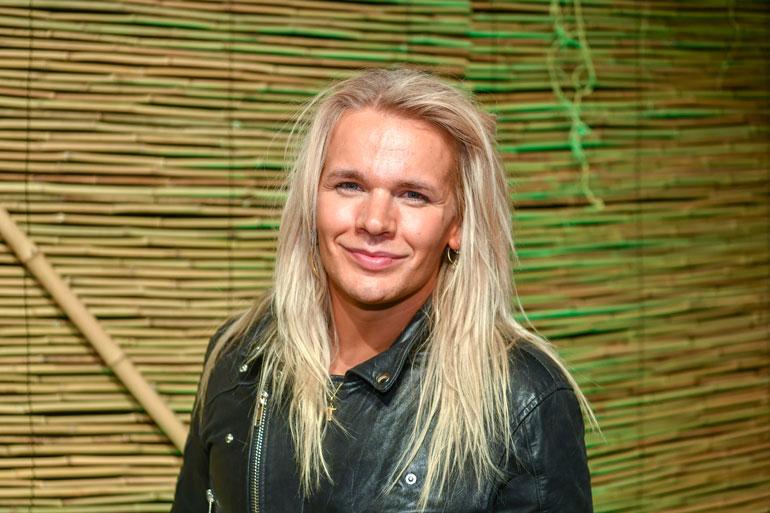 Olli Herman ei käytä bändäreitä.