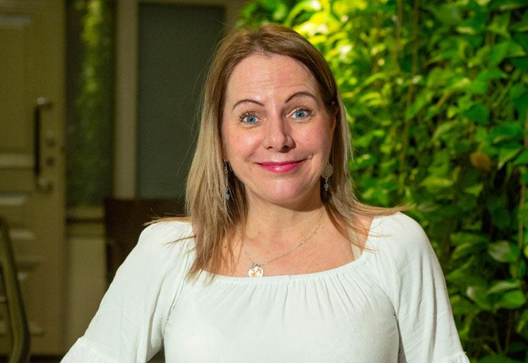 Susan Ruusunen harrastaa teatteria.