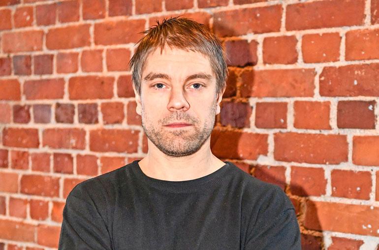 Joonas Saartamo nähdään Aallonmurtaja-sarjassa.