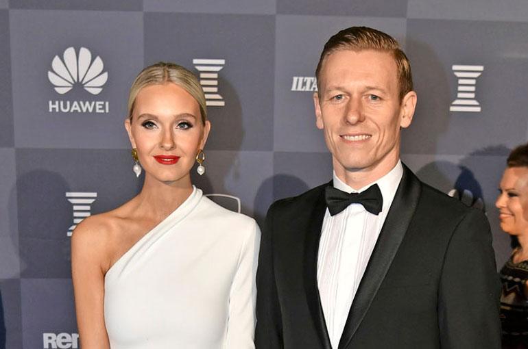 Mikael ja Metti Forssell asuvat Kaivopuistossa.