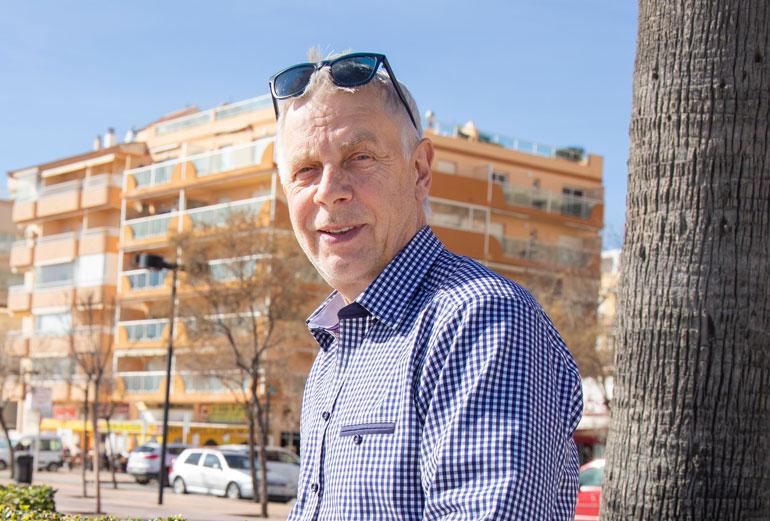 KAri Vepsä on hevoskuiskaaja.