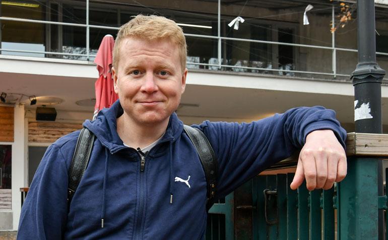 Sampo Kaulanen loukkasi kätensä Selviytyjien kuvauksissa.