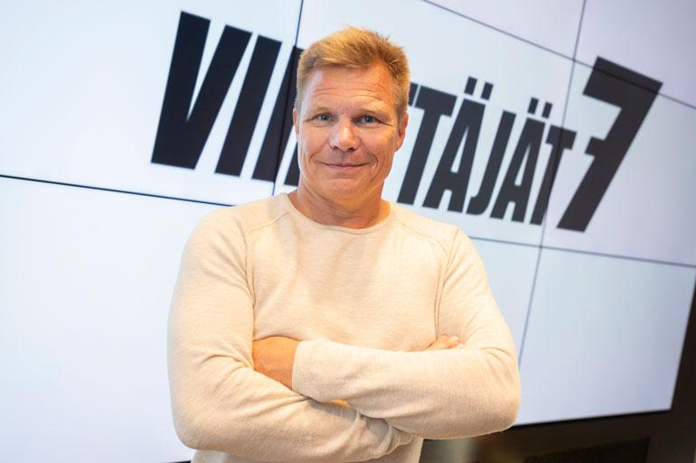 MIka Salo pistäytyi grillillä.