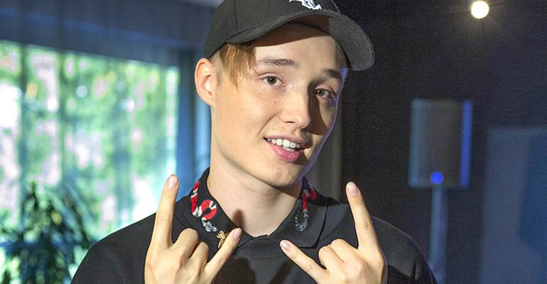 isac elliot