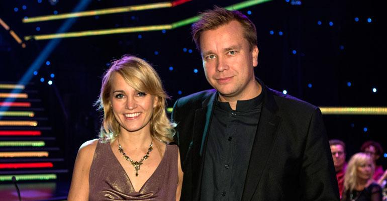 Satu Taiveaho ja Antti Kaikkonen myyvät erokotinsa.