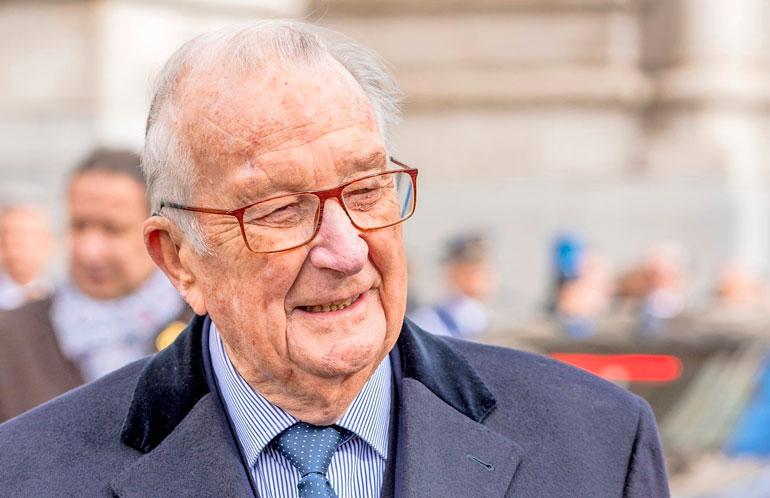 Belgian ex-kuningas Albert suostui isyystestiin.