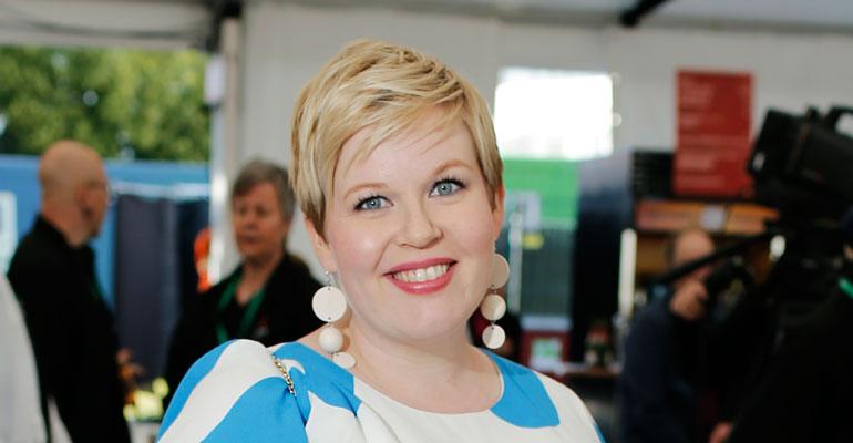 Annika Saarikko Tangomarkkinoilla.