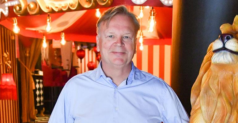 Jari Komulainen perustaa ravintoloita.