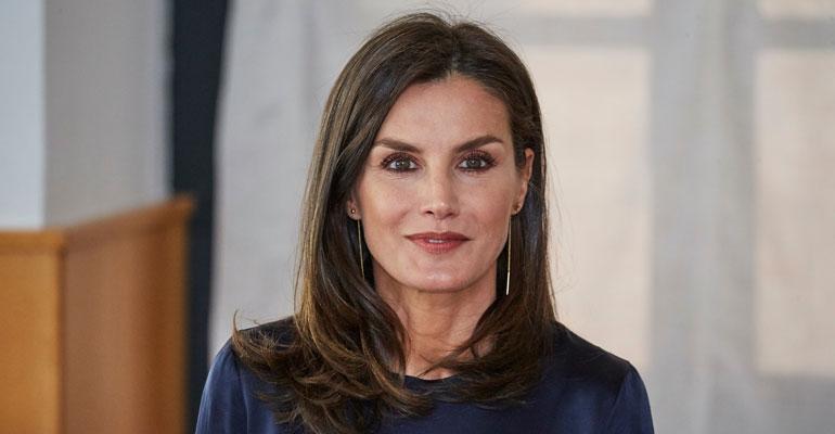 Letizia edustaa halpismekossa.