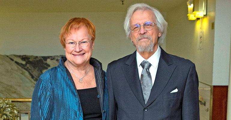 Tarja Halonen ja Pentti Arajärvi