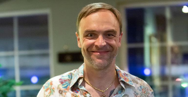 Joona Jalkanen omistautuu perheelleen.