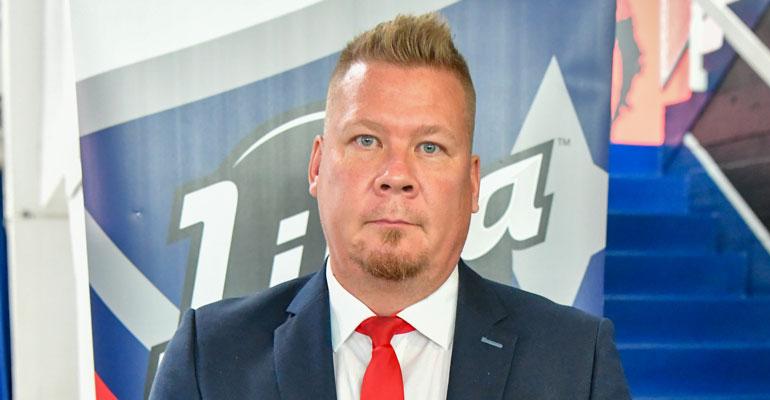 Jarno Pikkarainen on kokenut valmentamisen varjopuolen.