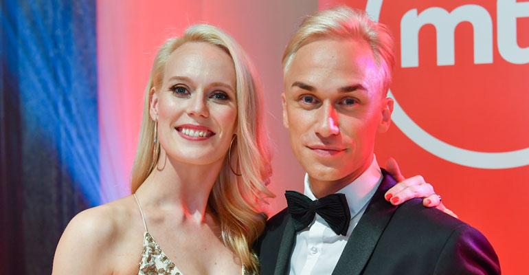 Näyttelijä Christoffer Strandbergin avomies on hullaantunut tansseista.