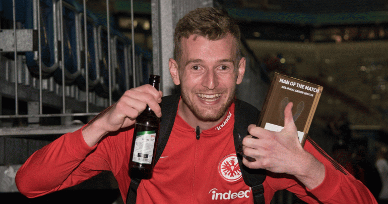 Lukas Hradecky.