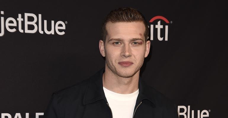 Oliver Stark muutti mallikaunottaren takia Yhdysvaltoihin.