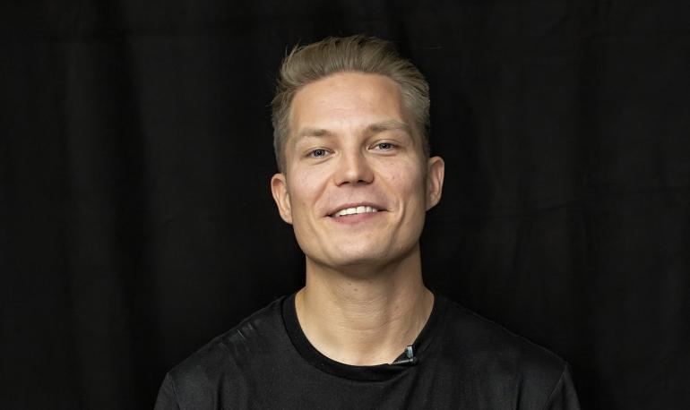 jare tiihonen